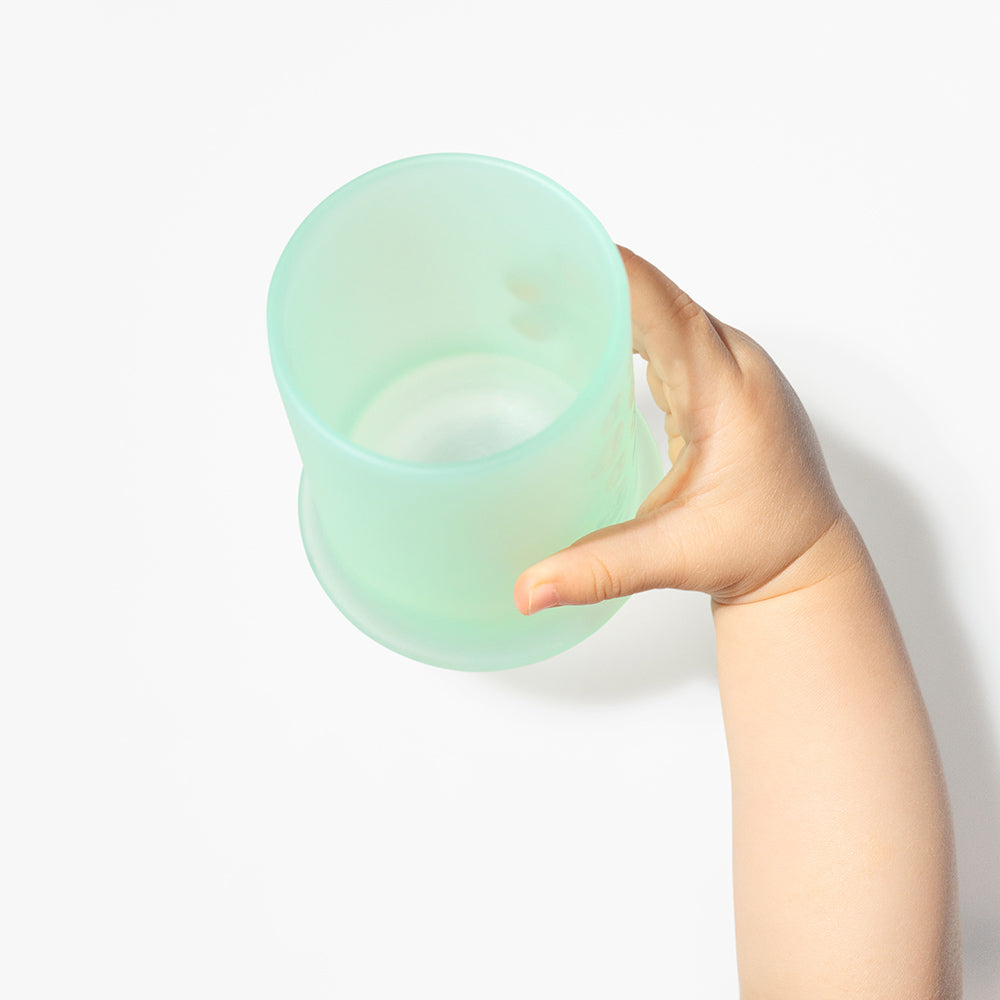 Training Cup with Lid + Straw 9 oz - Olababy